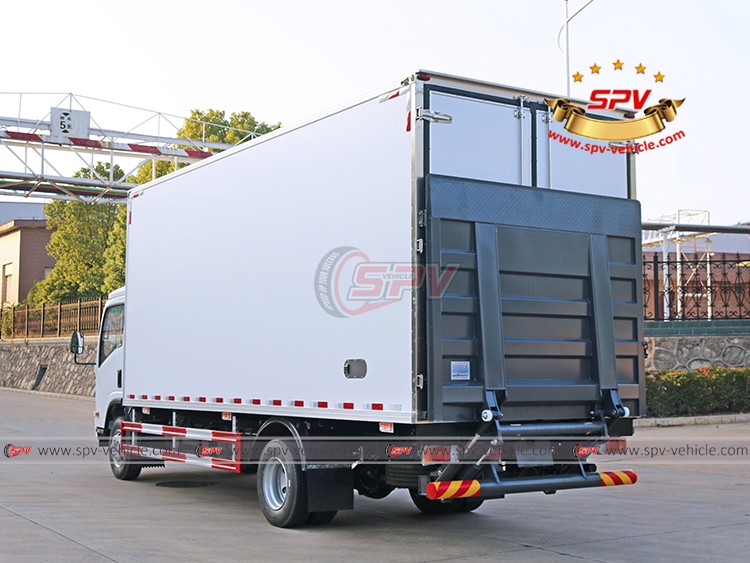 Cargo Van ISUZU with Tailgate - LB Cargo Van ISUZU with Tailgate - LB